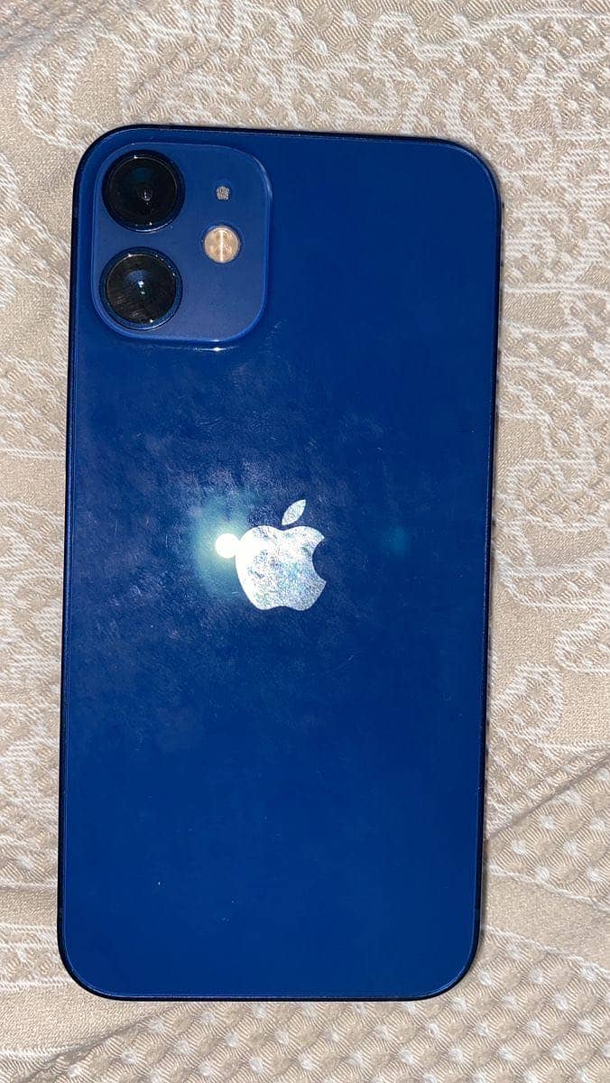 Apple iPhone 12 2