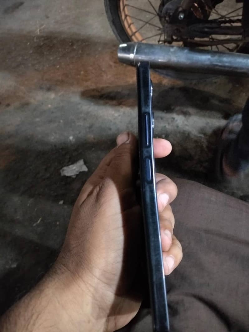 Infinix Note 30 6