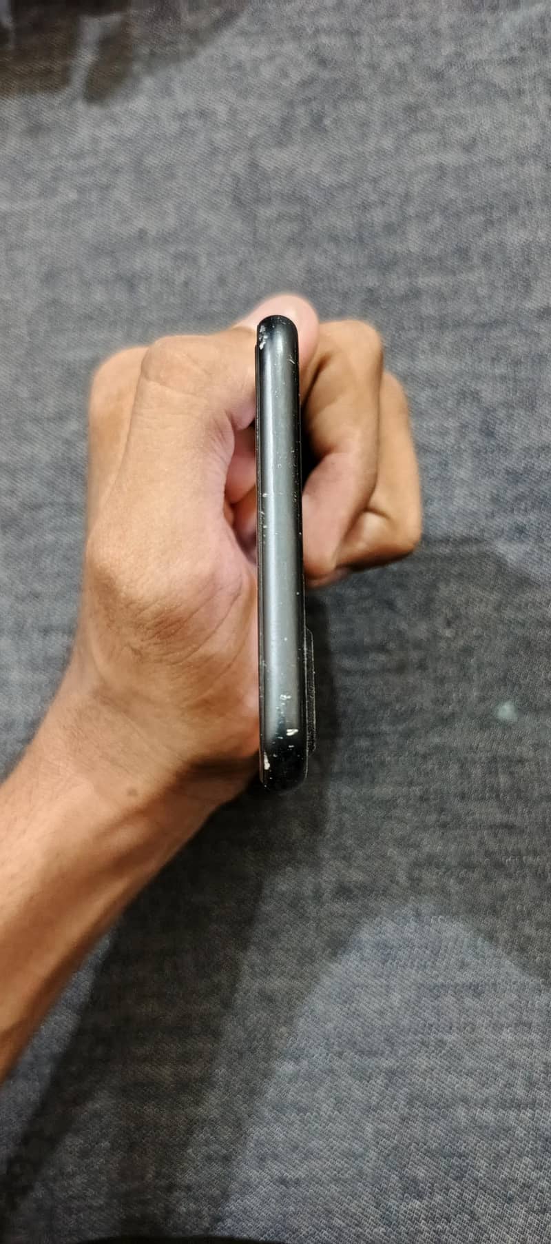 Apple iPhone 7 Plus 3
