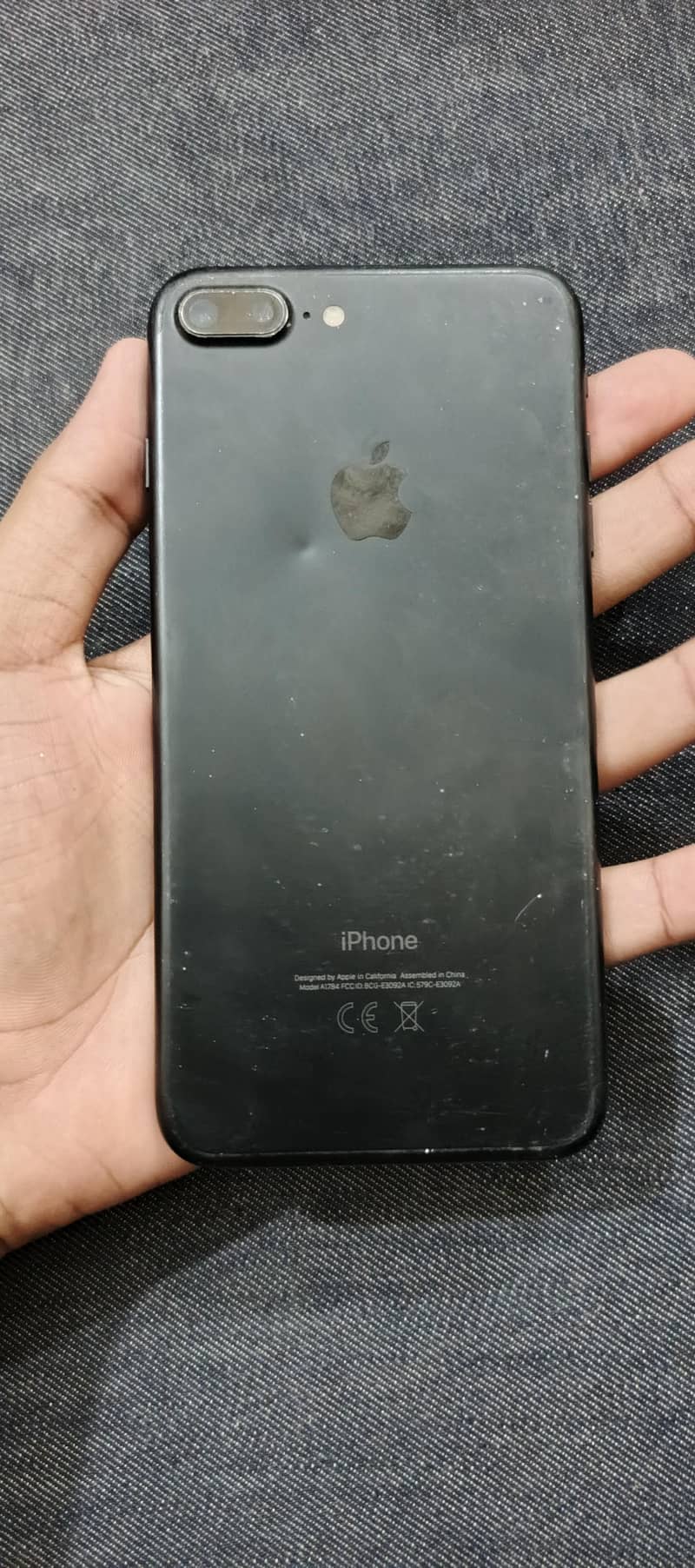 Apple iPhone 7 Plus 5