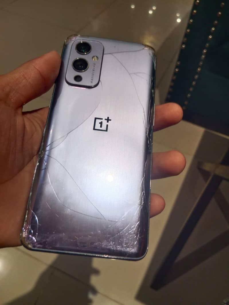 One Plus 9 9