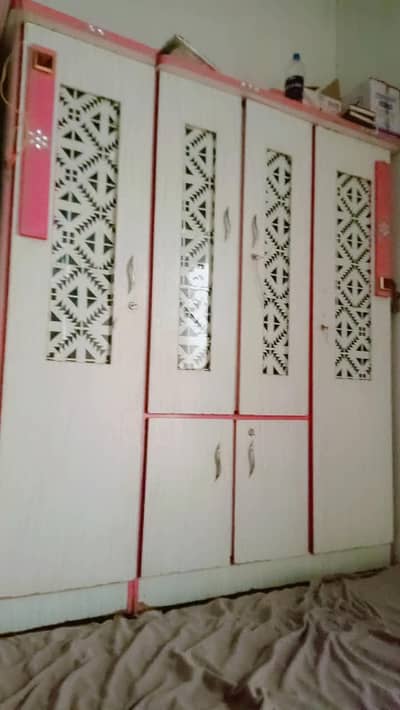 wardrobe
