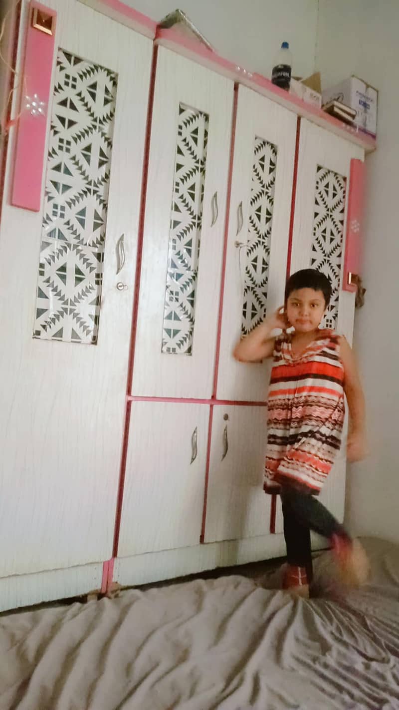 wardrobe 3