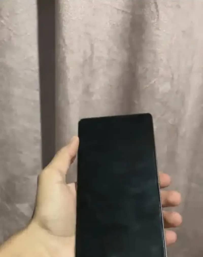 Infinix Note 40 4