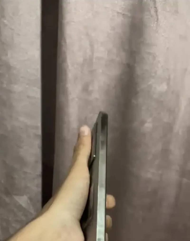 Infinix Note 40 5