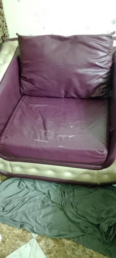 2 one seater or 1 three seater sofa set