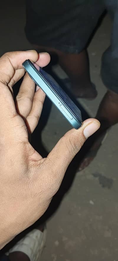 Vivo Y17s