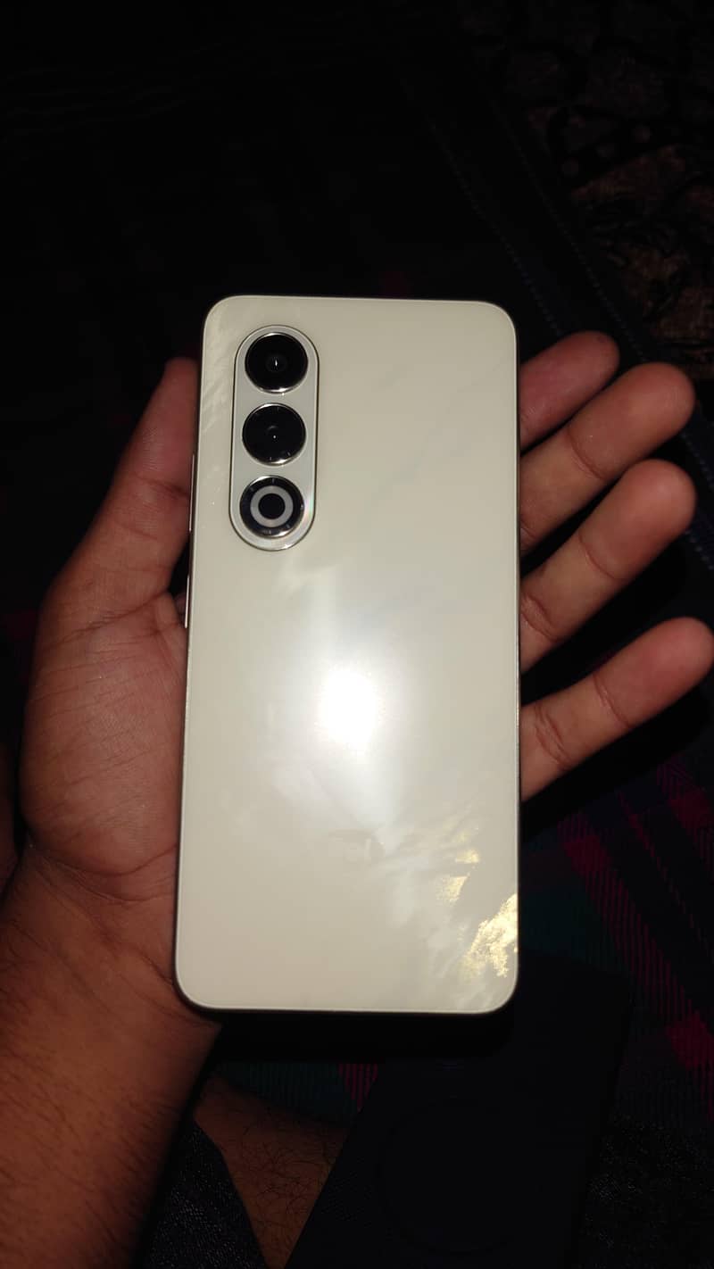 Itel S25 1