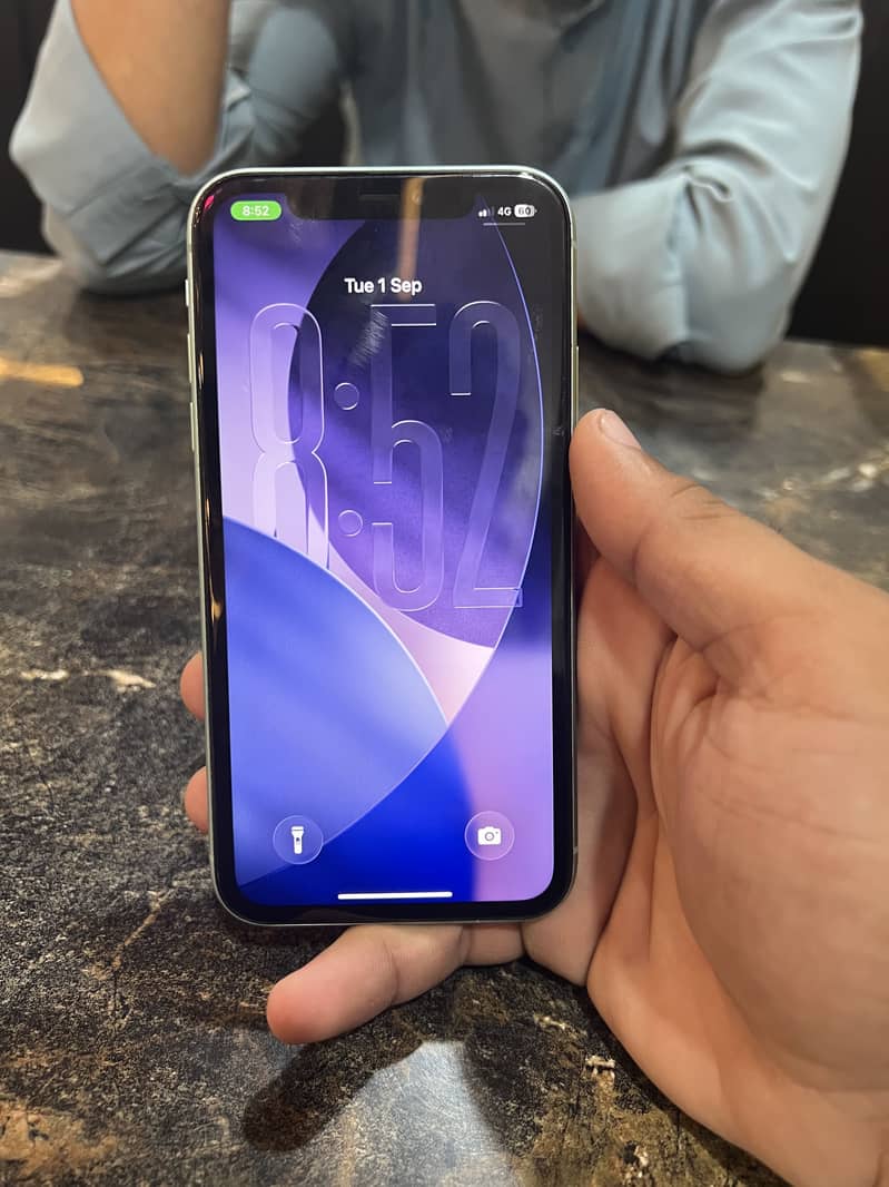 Apple iPhone 11 2
