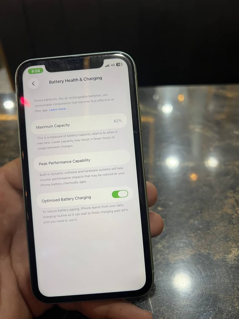 Apple iPhone 11 6