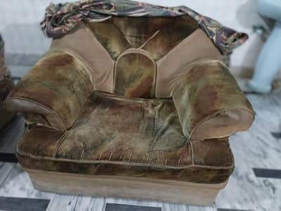 1 Seater walay 2 Peace or 3 seater Wala bara 1 peace