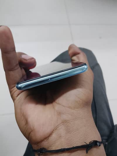 Vivo S1