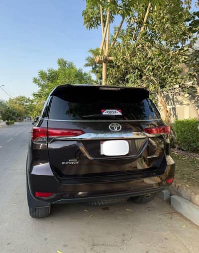Toyota Fortuner V 2017