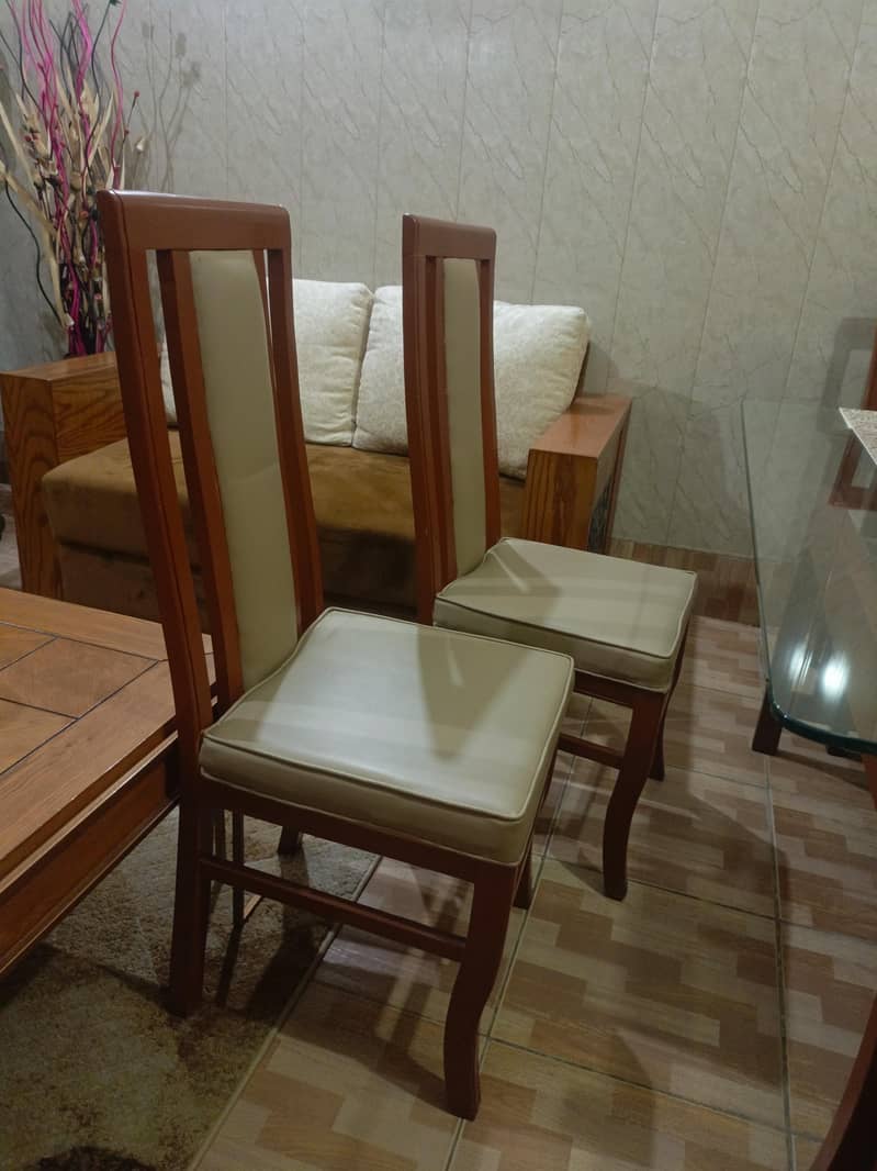 Dinning Table 3