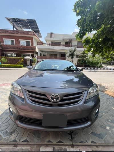 Toyota Corolla Altis 2013