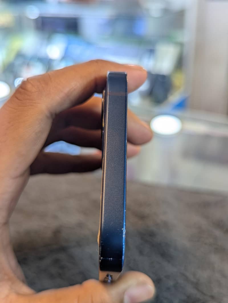 Apple iPhone12 2