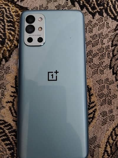 One Plus 9R