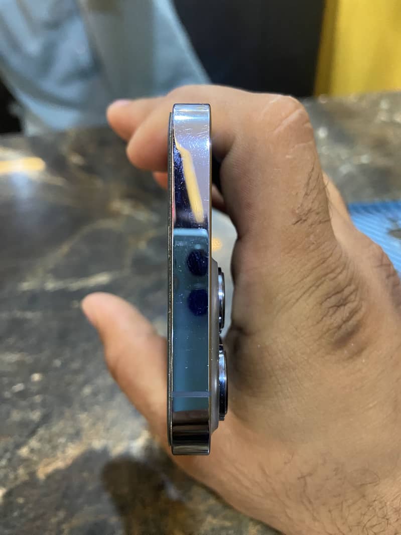 Apple iPhone 13 Pro 5