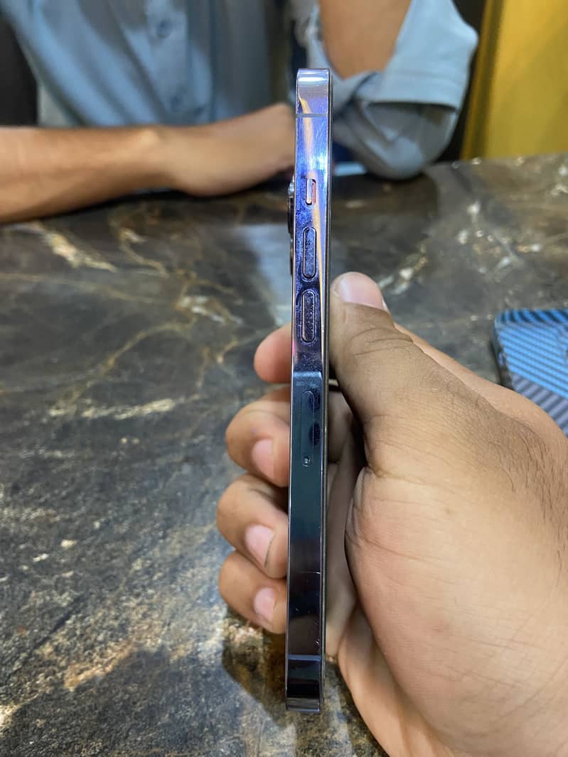 Apple iPhone 13 Pro 7