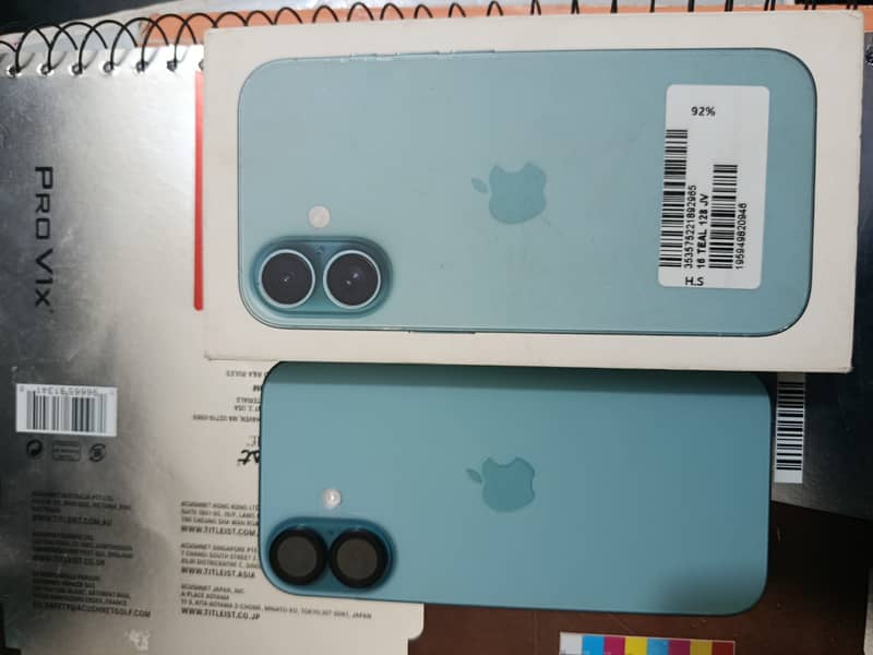 Apple iPhone 16 3