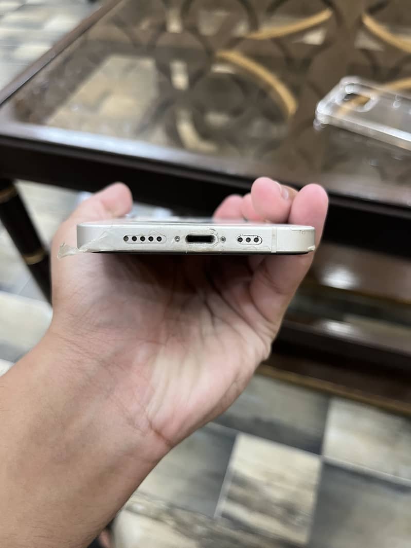Apple iPhone 12 5