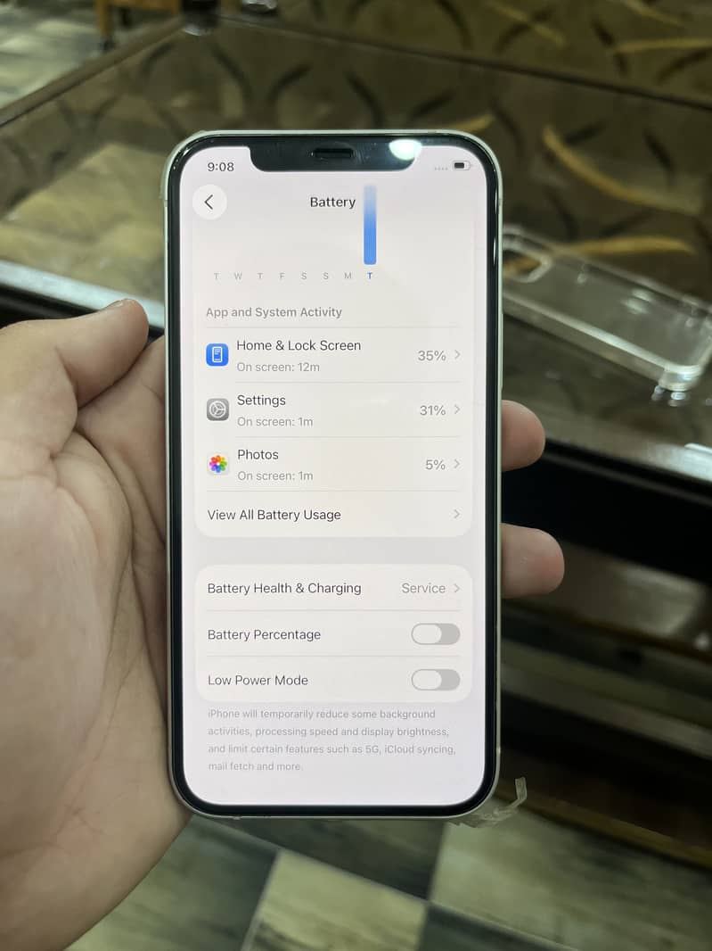 Apple iPhone 12 8