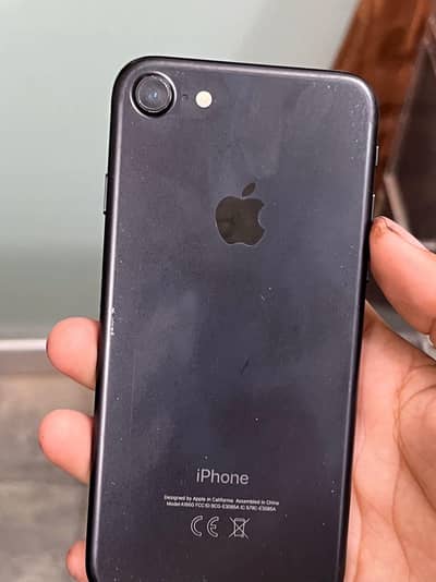 iPhone 7/ 32gb (03368696095)