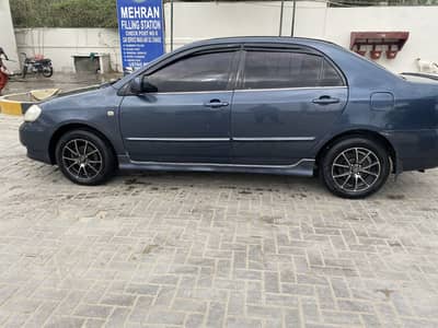 Toyota Corolla 2004 Se Saloon