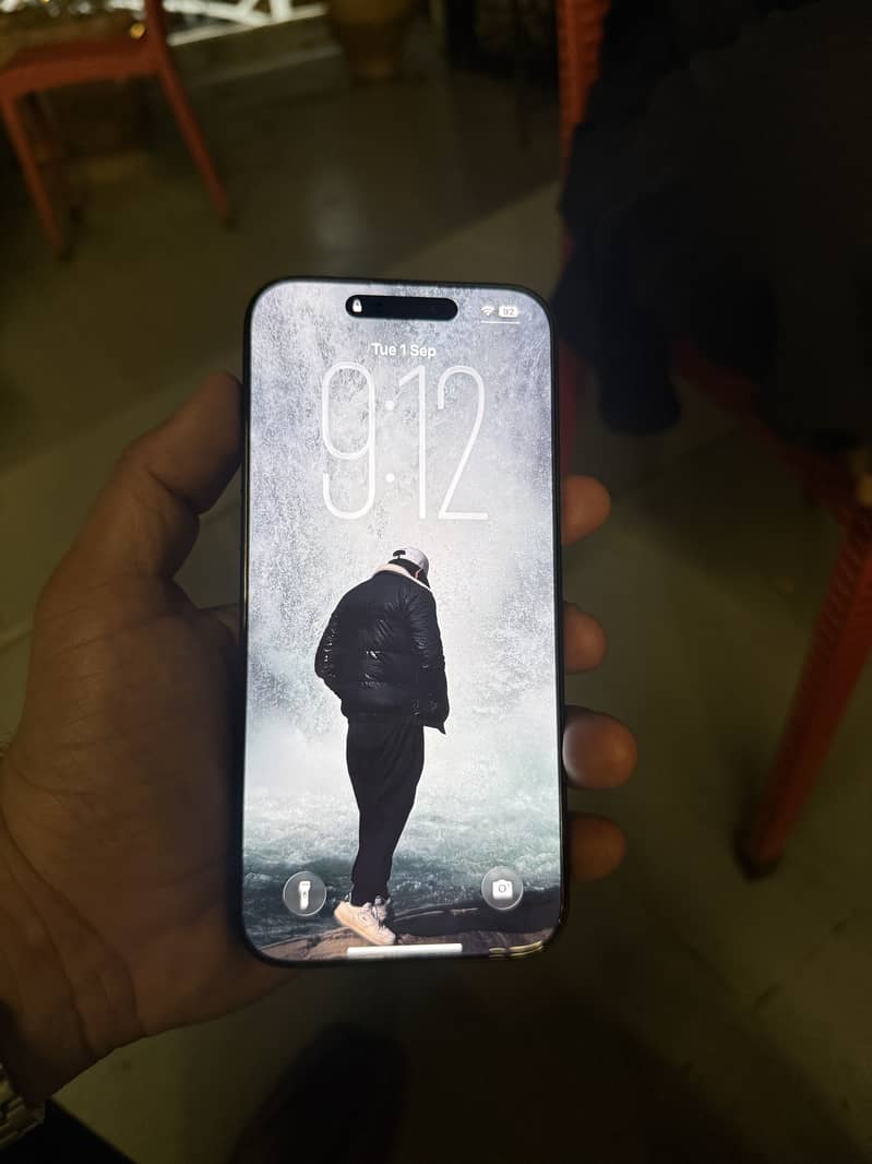 Iphone 16 pro max 0