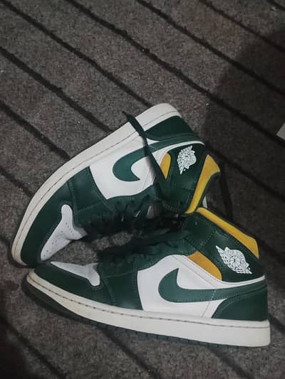 Nike jordans