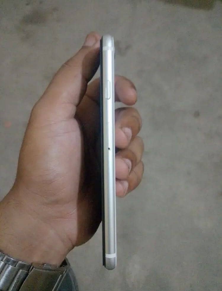 Apple iPhone SE 2