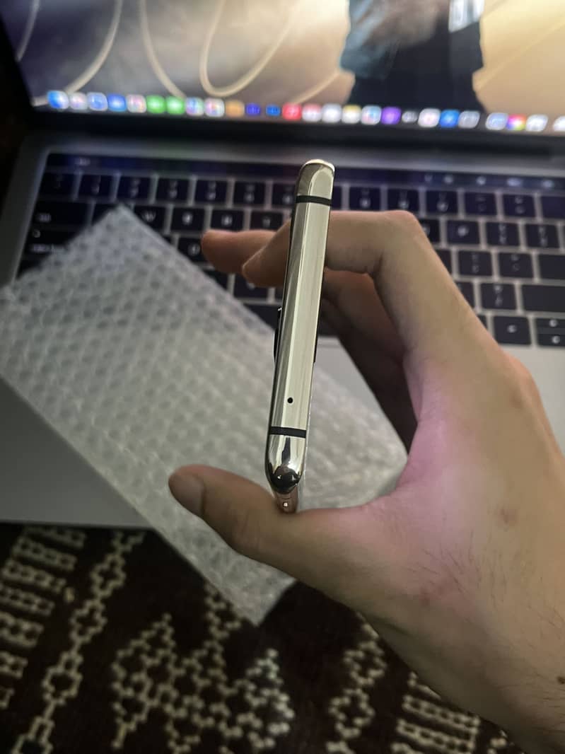 One Plus 8 pta single sim 1