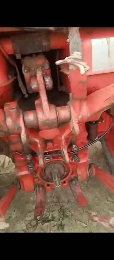 tractor fro sale Mirpurkhas Umar lot Rod