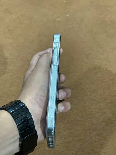 IPHONE 12 PRO FOR SALE flash ki strip utri ha