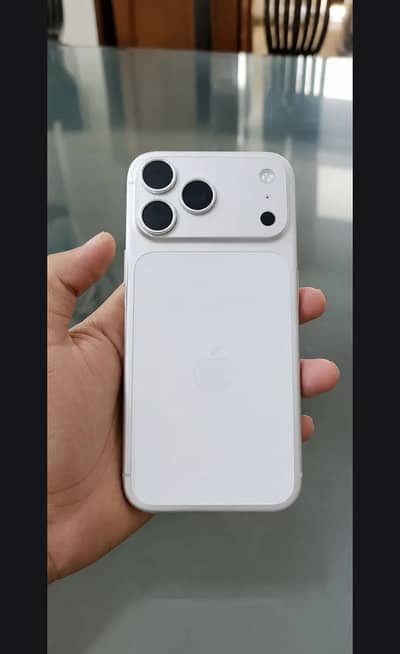 Apple iPhone 17 Pro Max Pta Approved | 99% Battery health | White |256