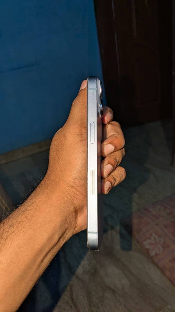 Apple iPhone 14 1