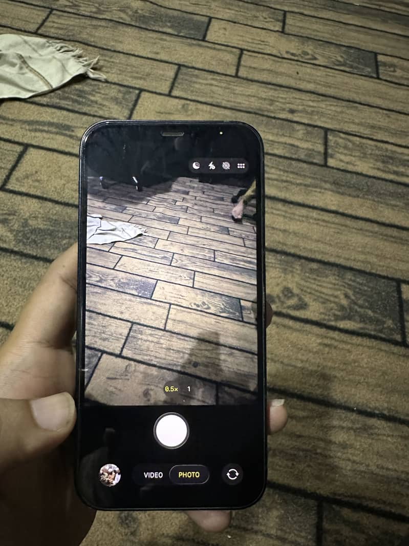 Apple iPhone 12 0