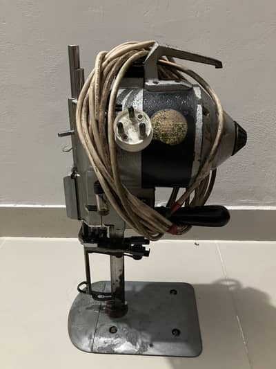 Mack cutting Machine