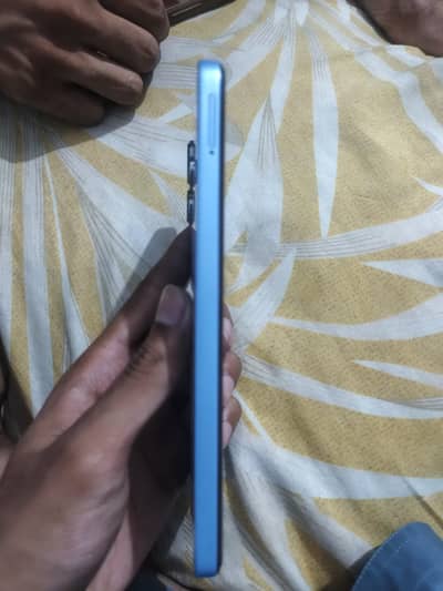 Xiaomi Redmi 12