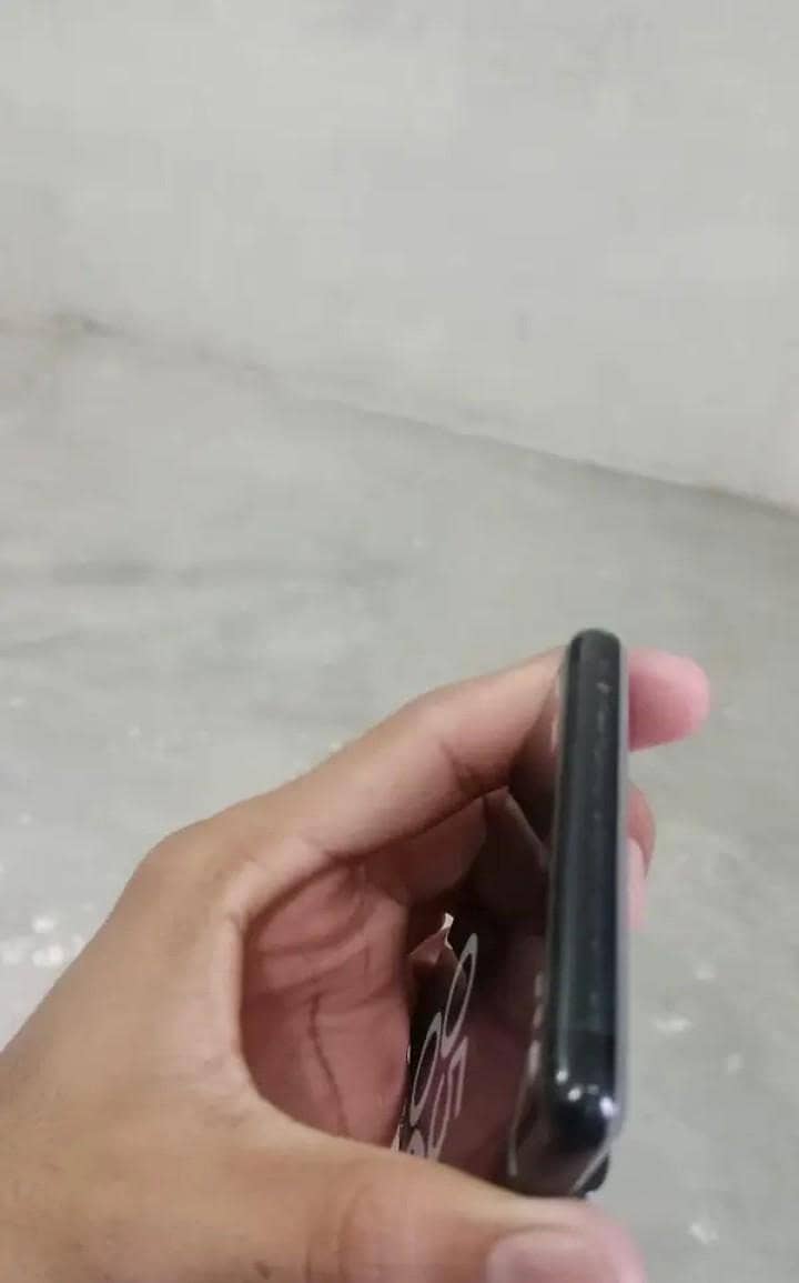 Google pixel 6a 5