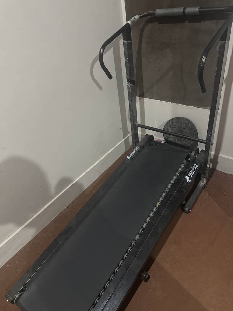 Manual walking machine 0
