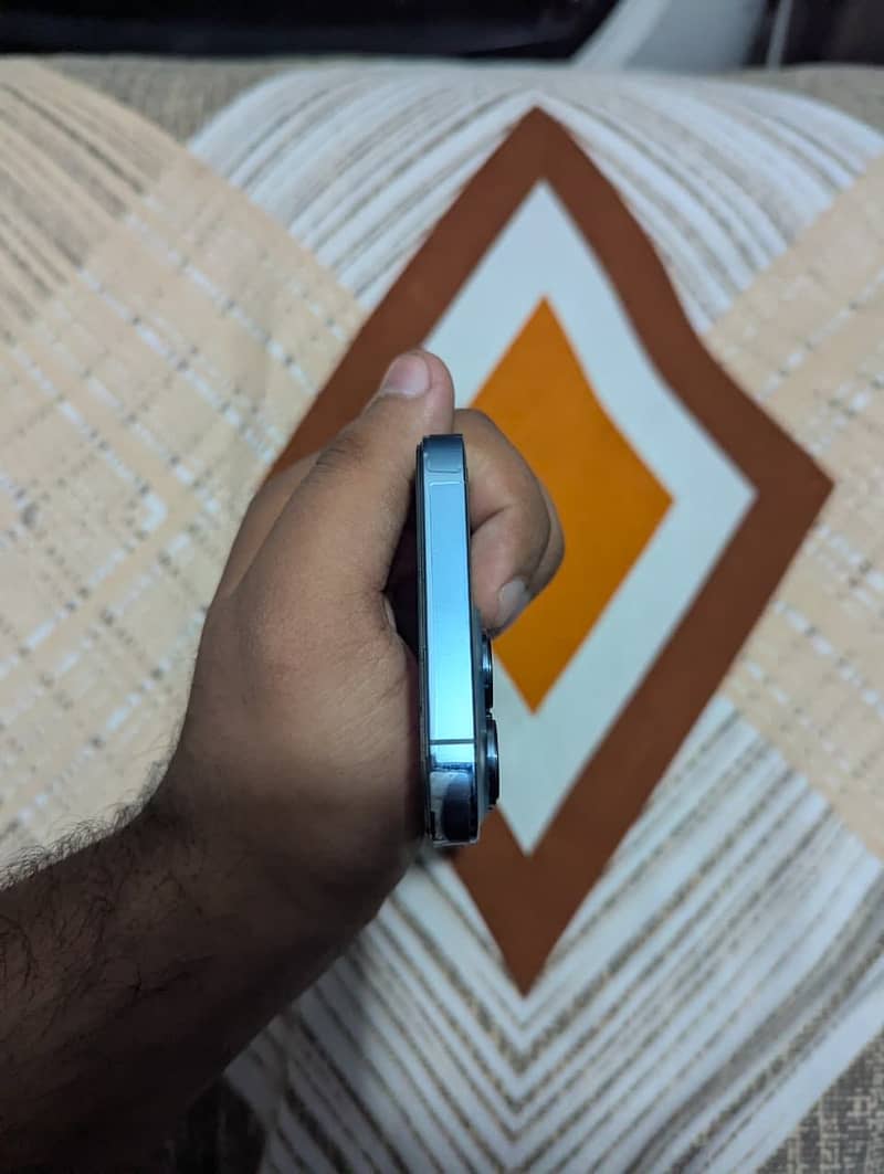 Apple iPhone 13 Pro 5
