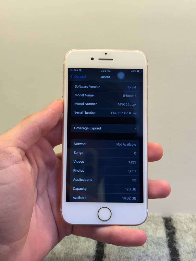 Apple iPhone 7 5