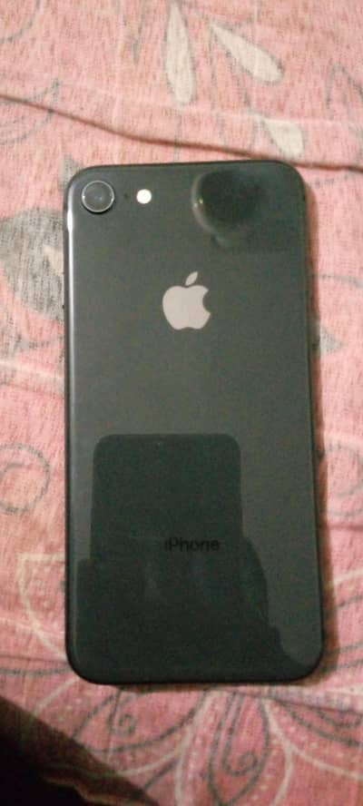 Apple iPhone 8