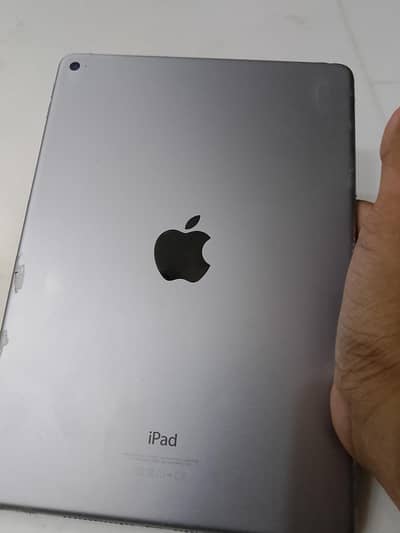 Apple ipad Air 2 2nd generation just like new urgent sale