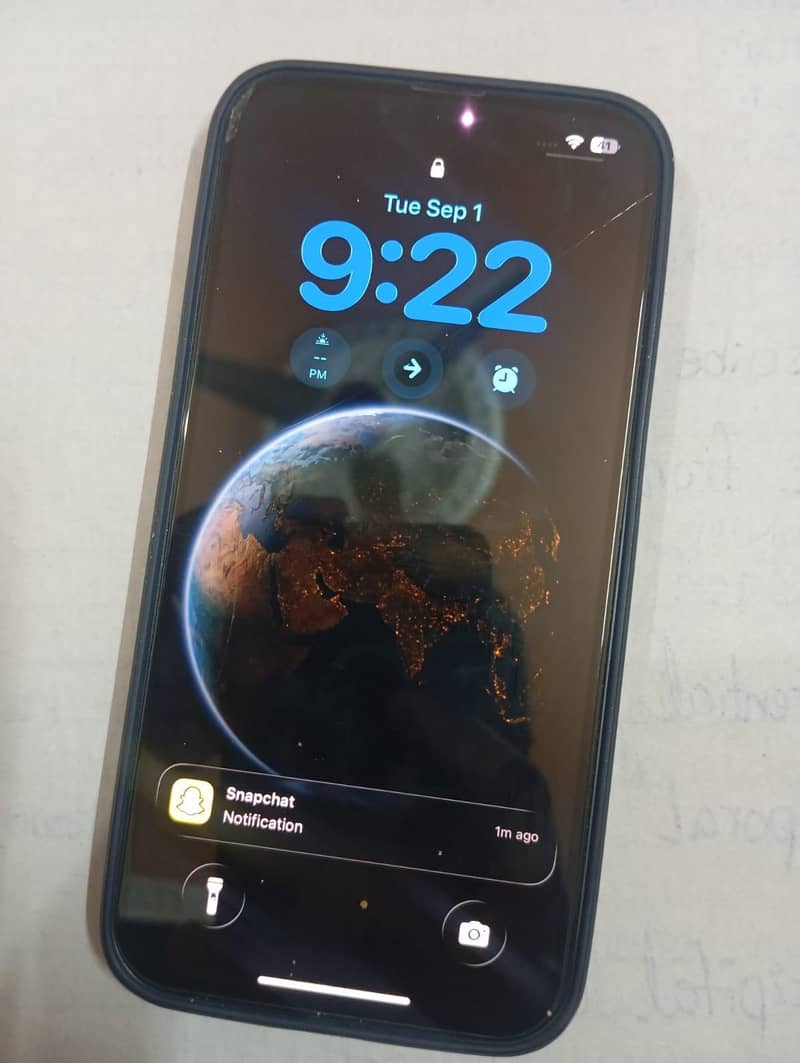 Apple iPhone 13 0