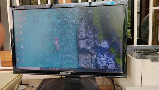 SAMSUNG LED SYNC MASTER EX2020 .