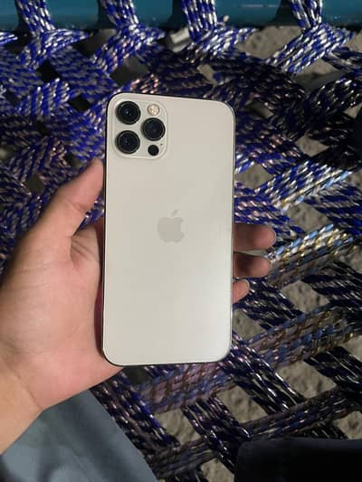 Apple iPhone 12 Pro