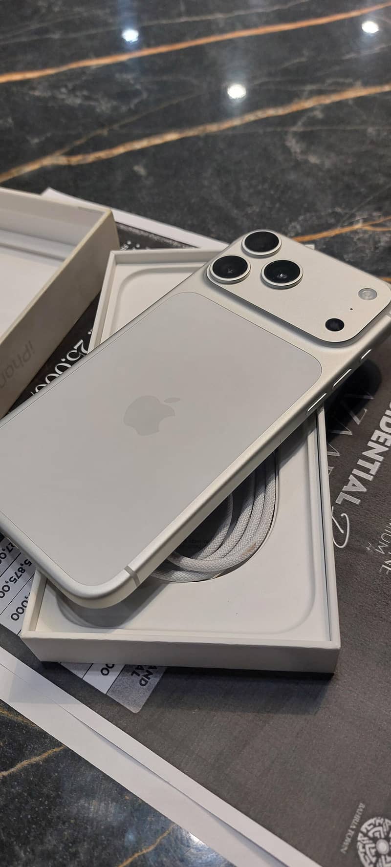 Iphone 17 pro max 2