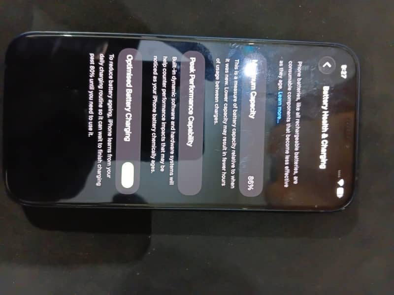 Apple iPhone 12 4